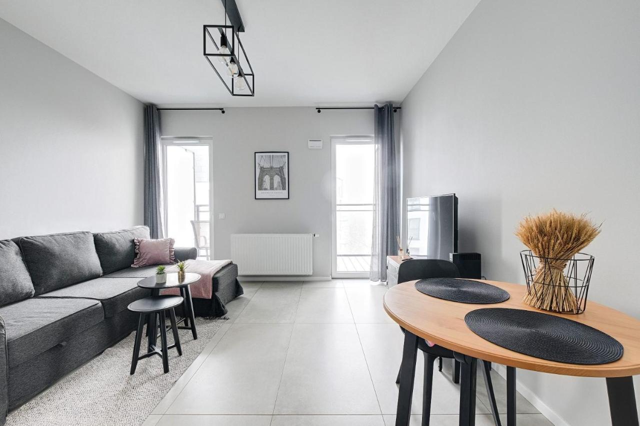 Апартаменти Targowa 10 Luxury Studio Варшава Екстер'єр фото