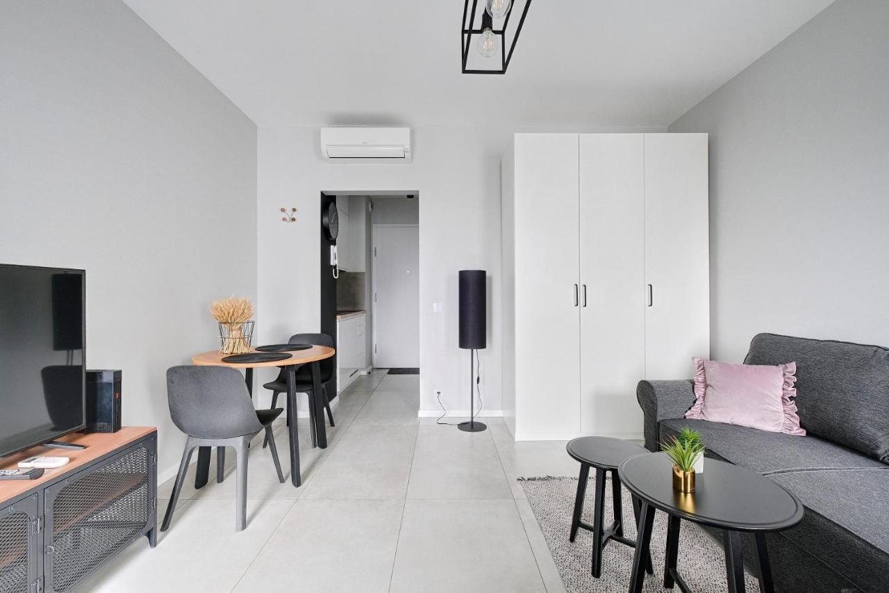 Апартаменти Targowa 10 Luxury Studio Варшава Екстер'єр фото