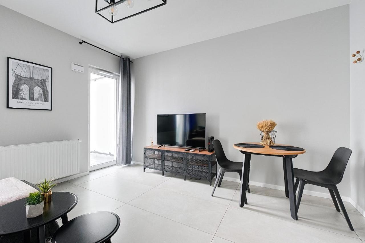 Апартаменти Targowa 10 Luxury Studio Варшава Екстер'єр фото